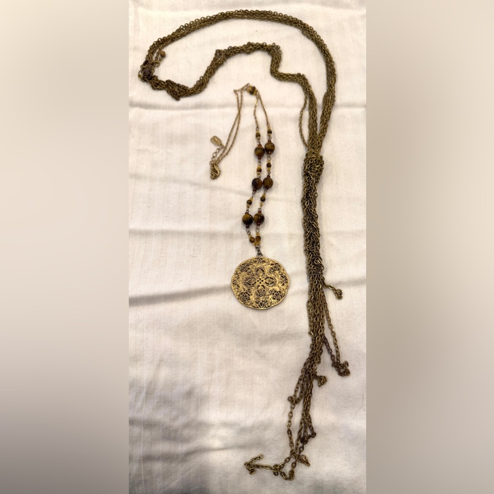 🟢 3/$20 - two gold colored necklaces